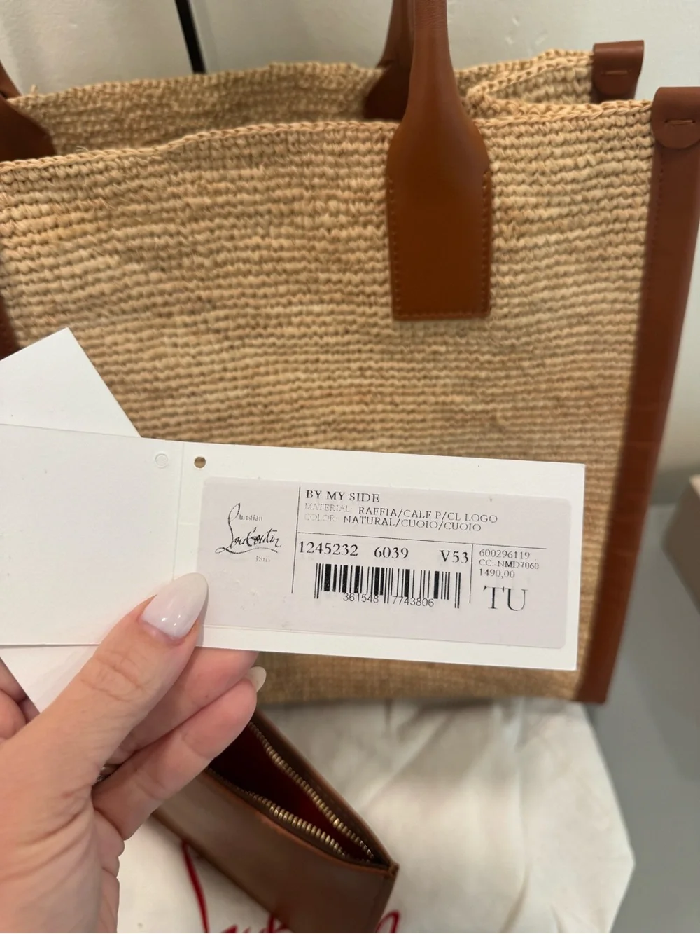 Christian Louboutin By my side Tan Raffia Tote with pouch - Picture 10 of 11